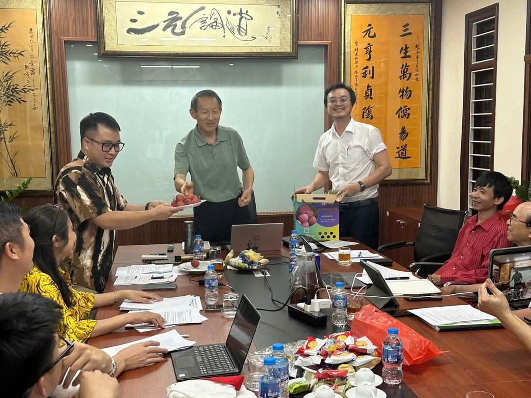 Vải Trứng_Quà biếu sang trọng đầy ý nghĩa